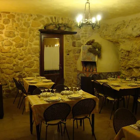 Farm stay Agriturismo Baglio Pollicarini Pergusa