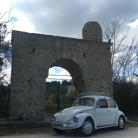 Baglio Pollicarini ファームステイ Pergusa